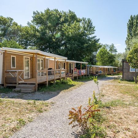 ホテル Camping Le Lac Bleu Châtillon-en-Diois エクステリア 写真