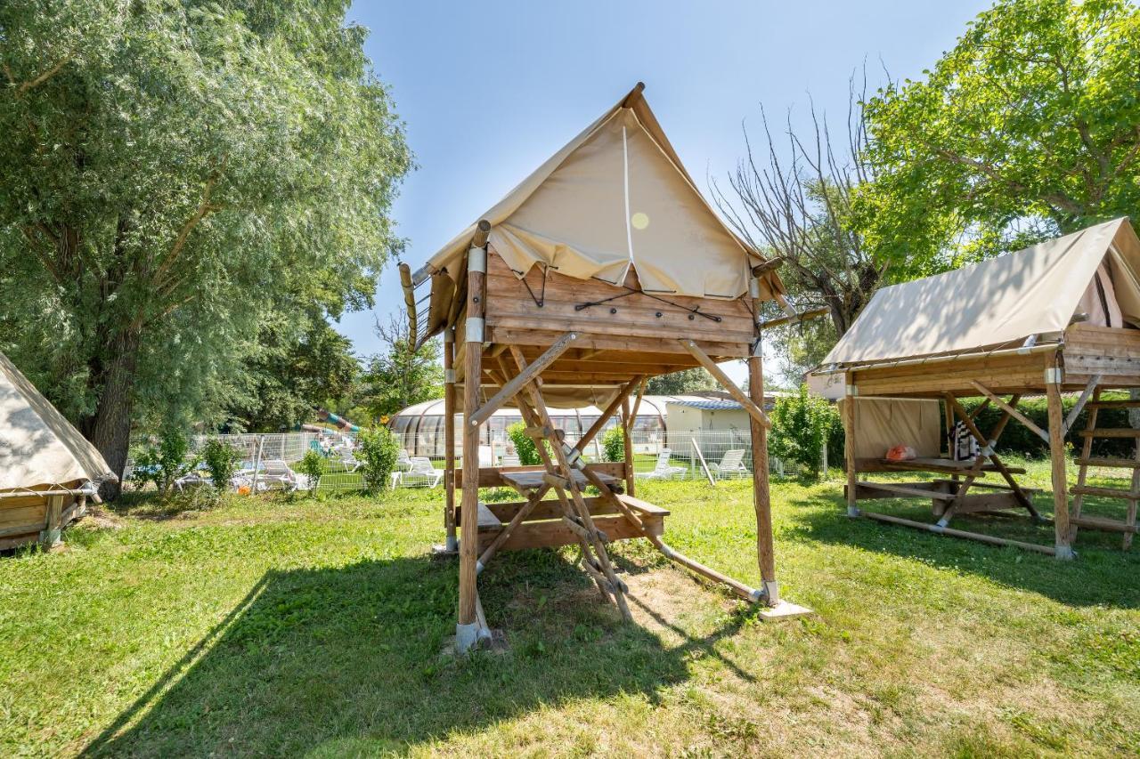 ホテル Camping Le Lac Bleu Châtillon-en-Diois エクステリア 写真